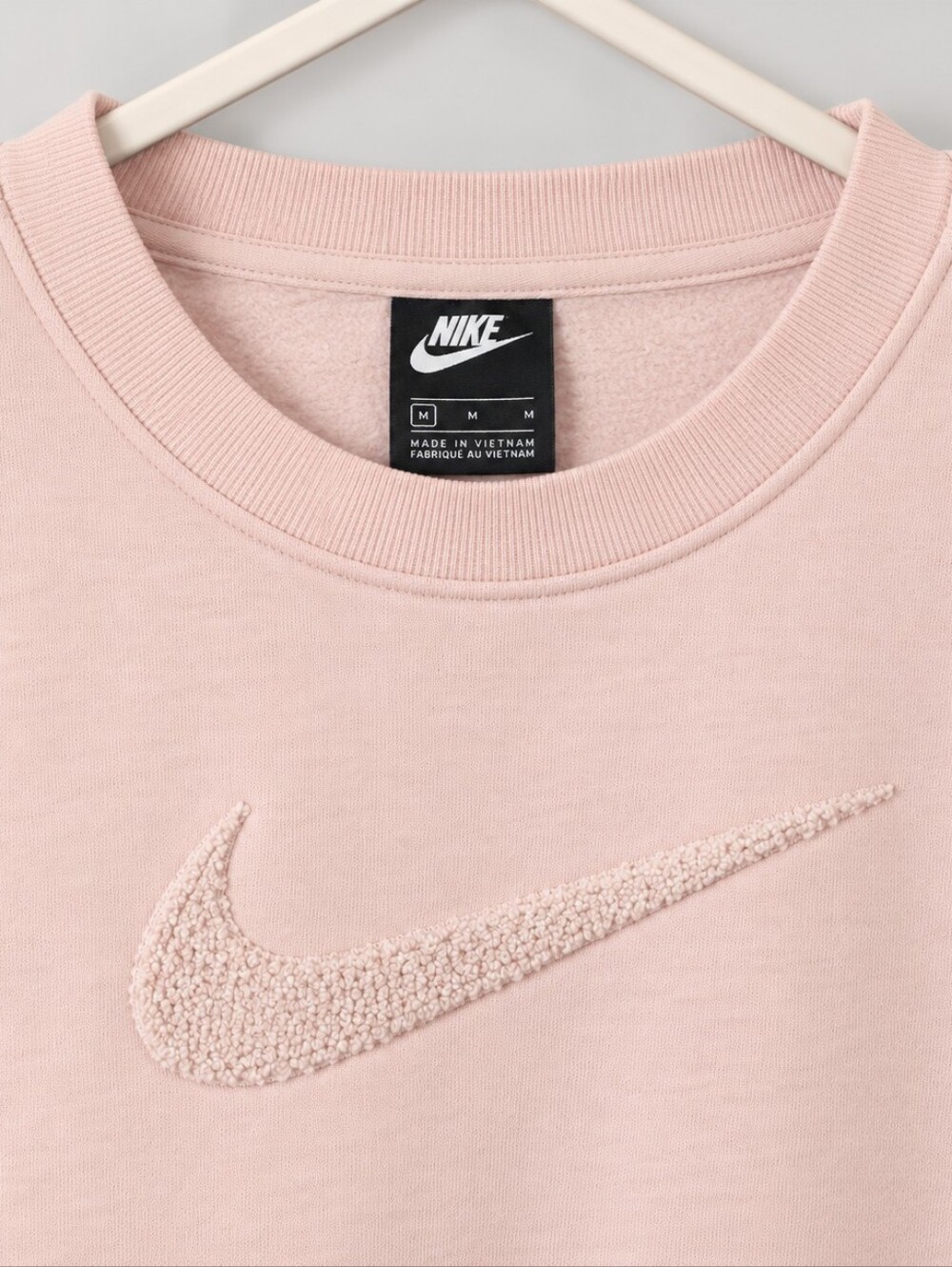Nike Women's Light Pink Cropped Crew Sweatshirt - Size Small